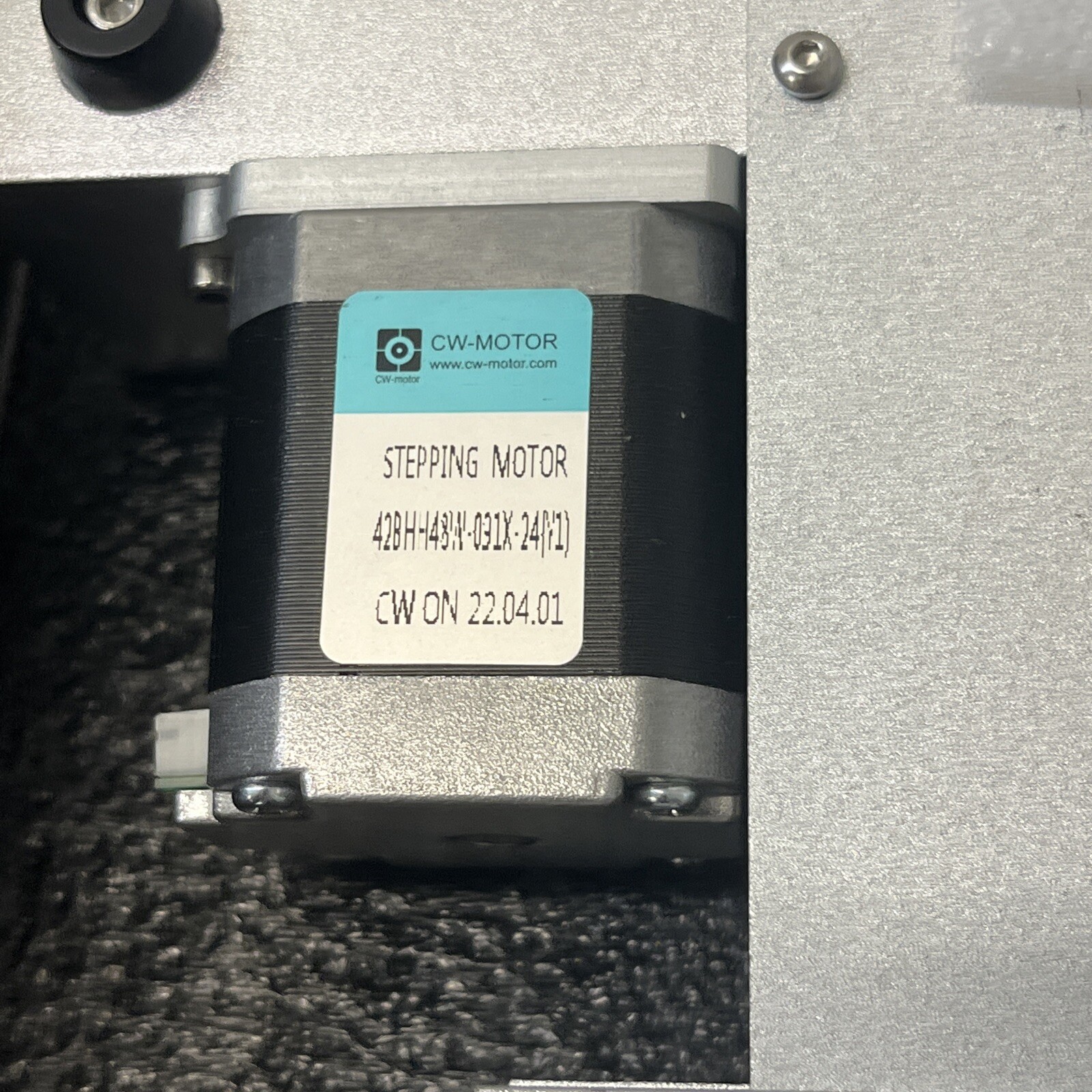 CW-MOTOR Stepping Motor *** See Description ***