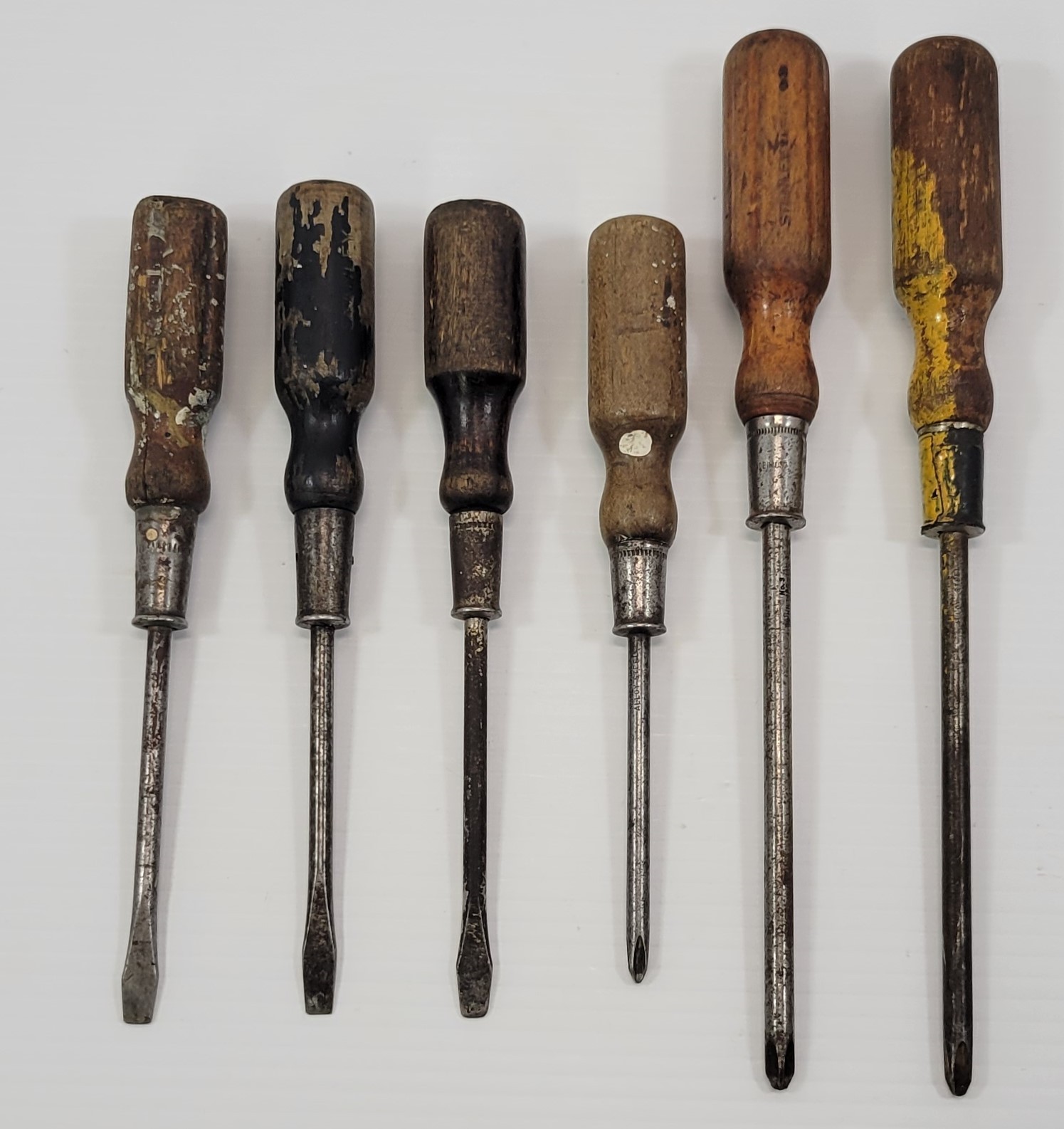 *J) Vintage Mixed Lot 6 Wooden Handle Screwdrivers Stanley Tools