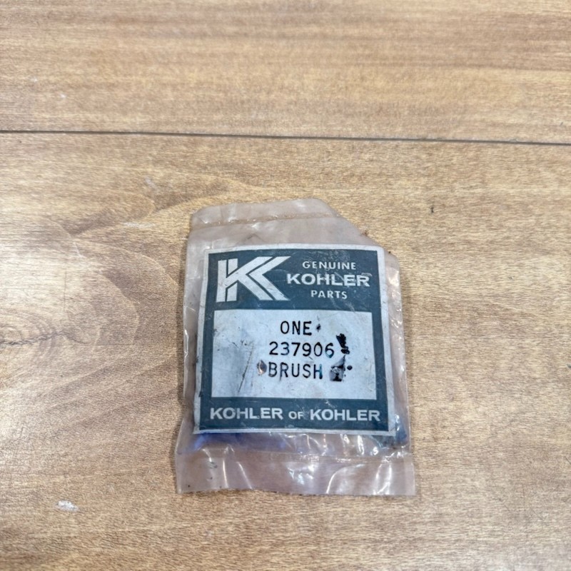 New KOHLER OEM NOS BRUSH / 237906