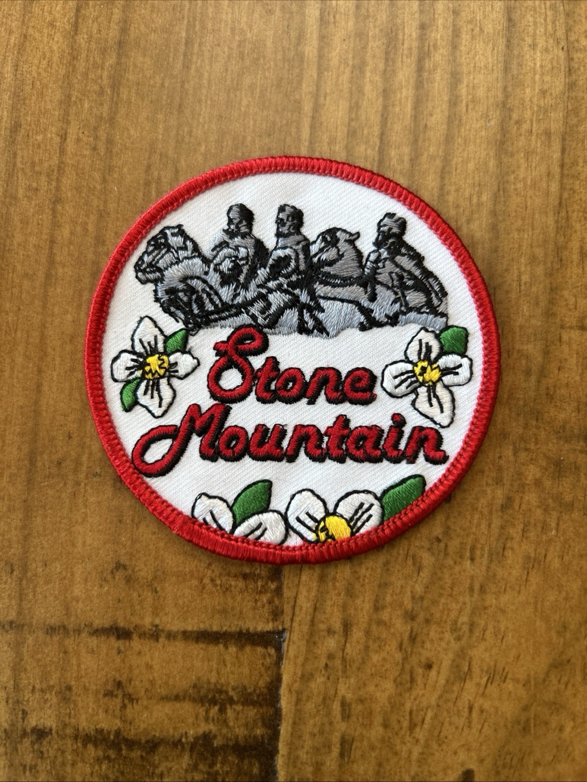 Stone Mountain Atlanta Georgia Souvenir PATCH Sew On Vintage Round