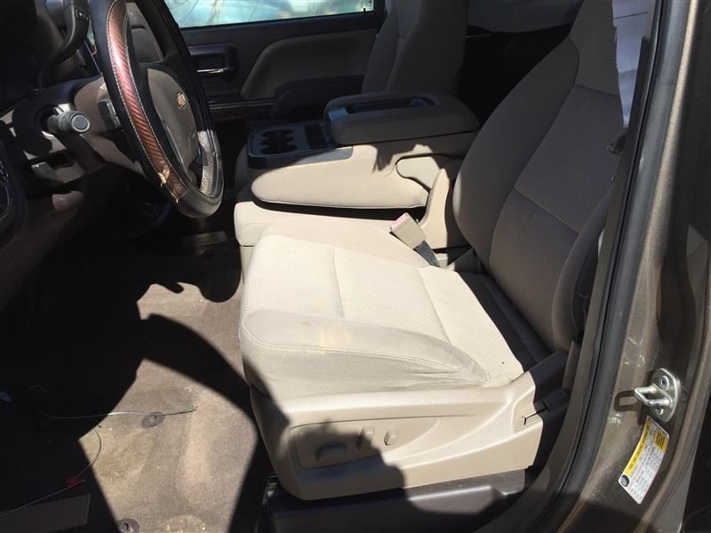 SILVRDO15 2015 Glove Box 18757