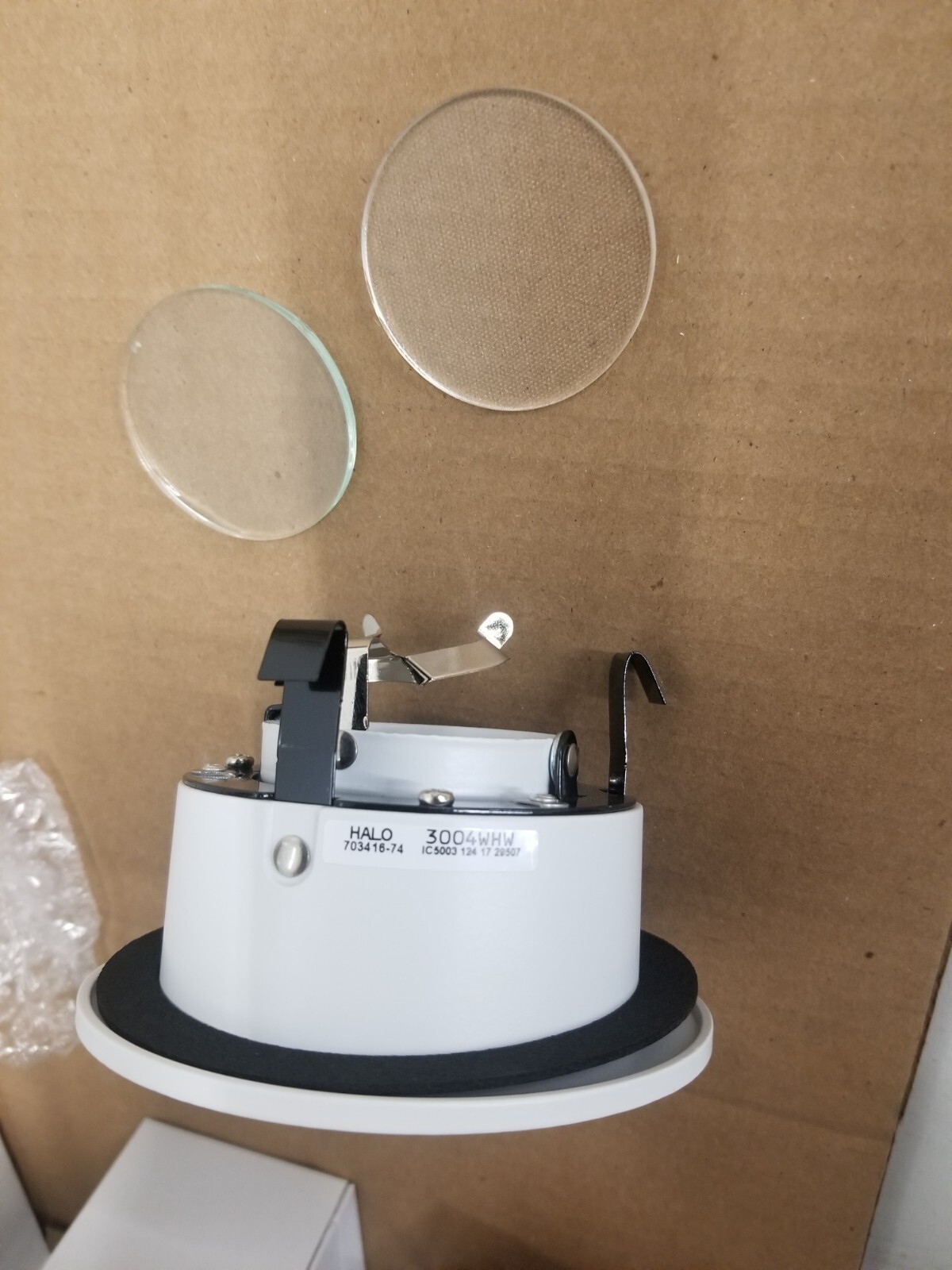 Eaton 3004WHW   Halo Recessed Light Fixture 3" Adjustable Trim Ring   Box of 6