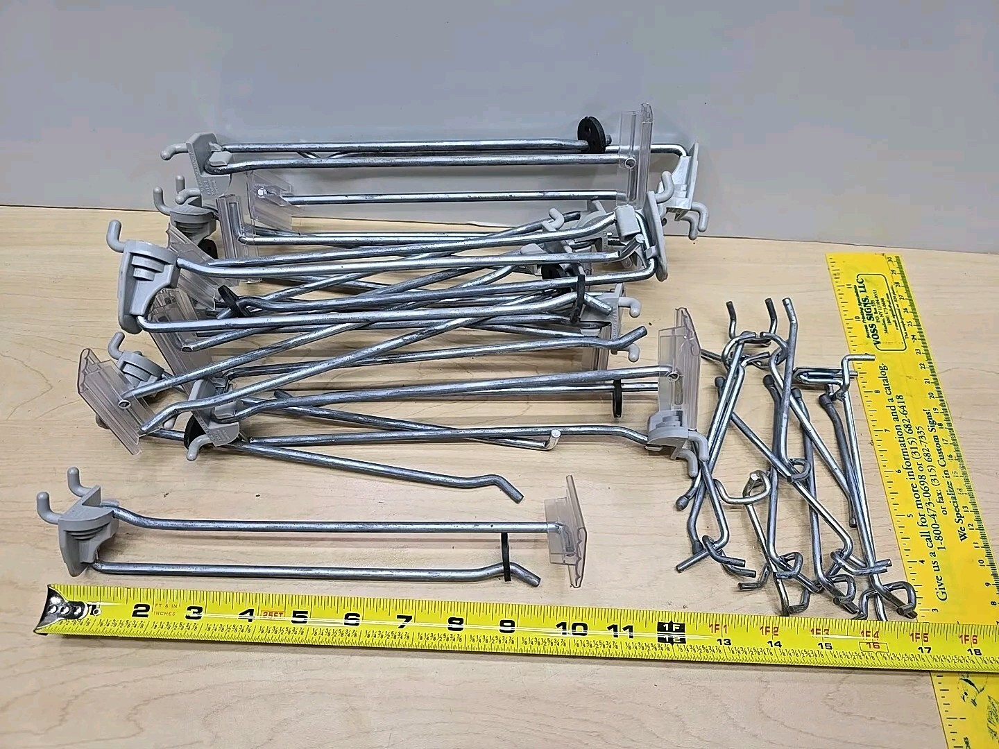 24pc Pegboard Hook Assortment Storage Shop Garage Organizing Tool Hanger Remvble