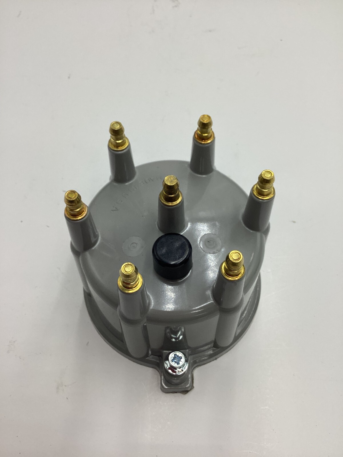 GENUINE Distributor Cap NAPA FA141SB Male