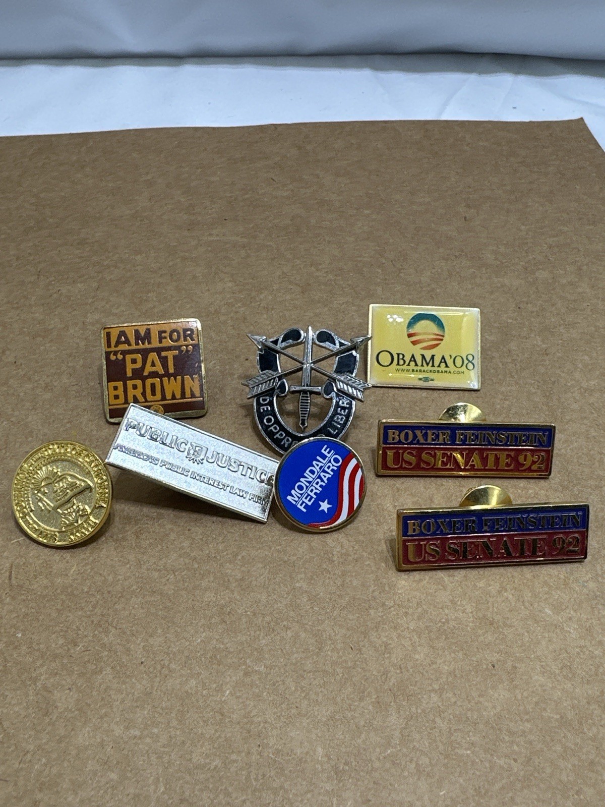 Lot of Vintage U.S. Political & Government Lapel Pins – Obama ’08, Mondale