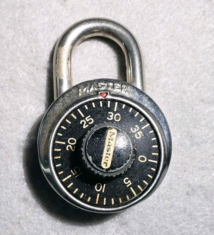 Vintage Master Lock 5027 V52 Combination Padlock For Gym Lockers w/ Key Option