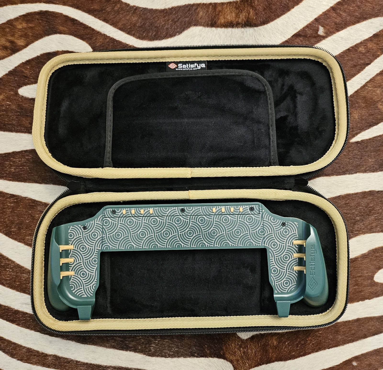 Satisfye ZenGrip Pro Mythic Limited Edition Switch Grip & Case