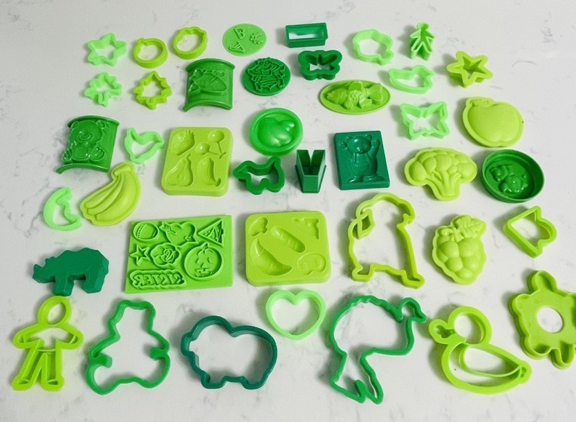 Play-Doh/Dough Accessories Molds Shape Cutters Assorted 40 Pcs