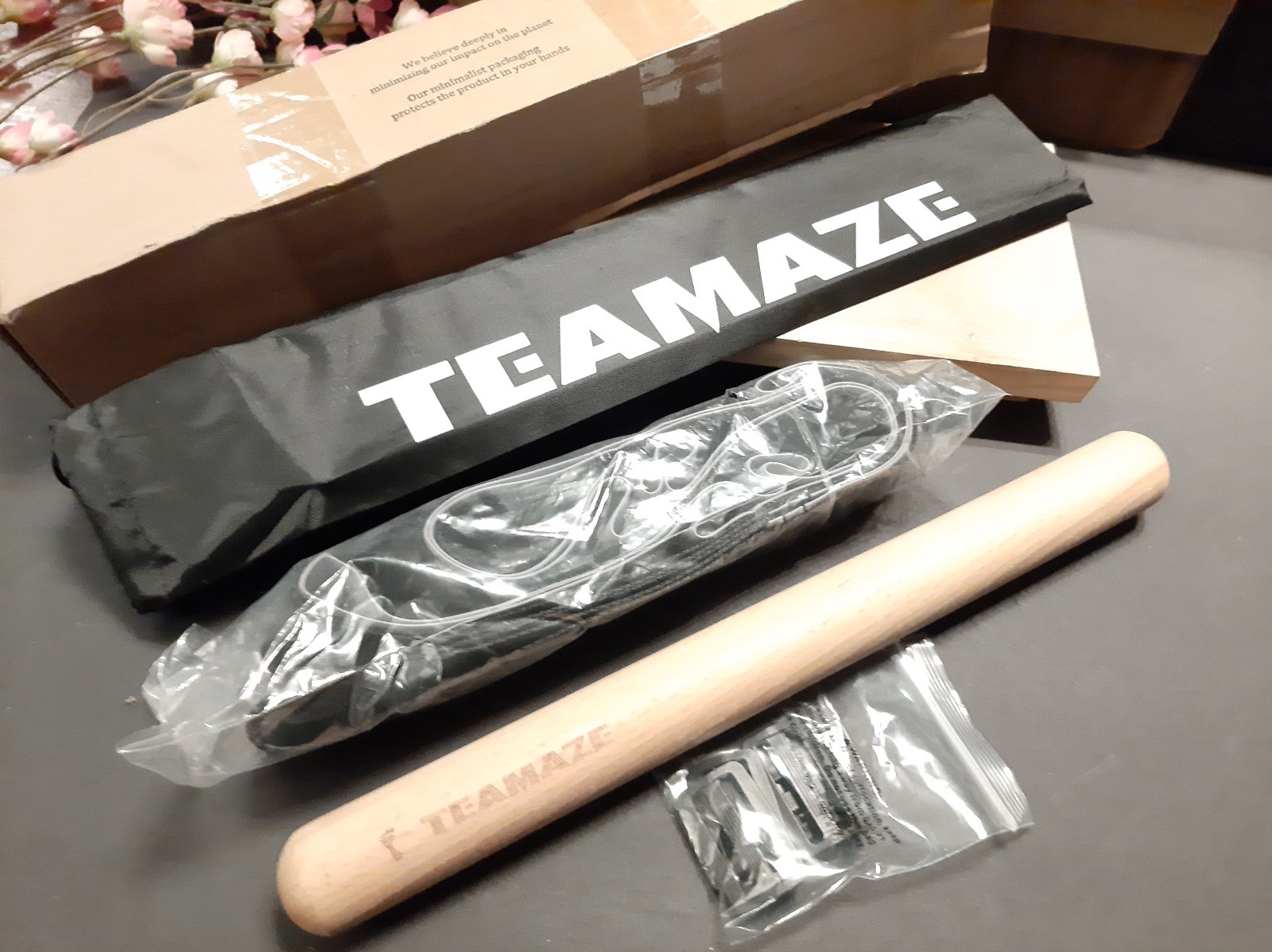 Teamaze Wood Stretching Fitness Stretch  Bar & Yoga Stretch Strap & Carry Bag