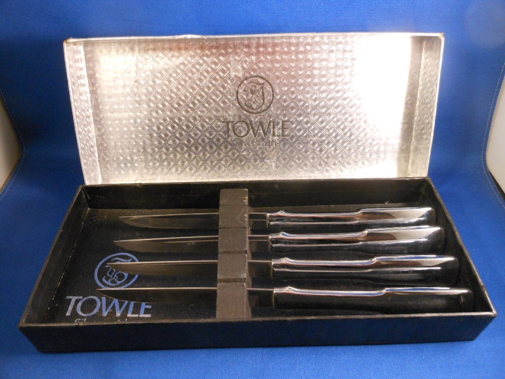 Vtg Towle Silversmiths set of 4 Byfield Stainless USA Steak Knives in Box