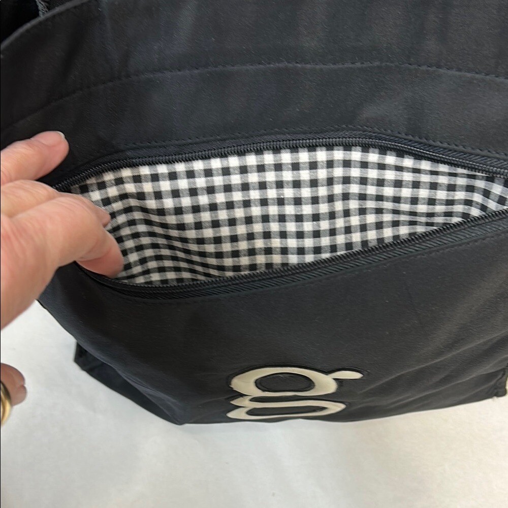 Black Tote Bag with White 'G' Logo