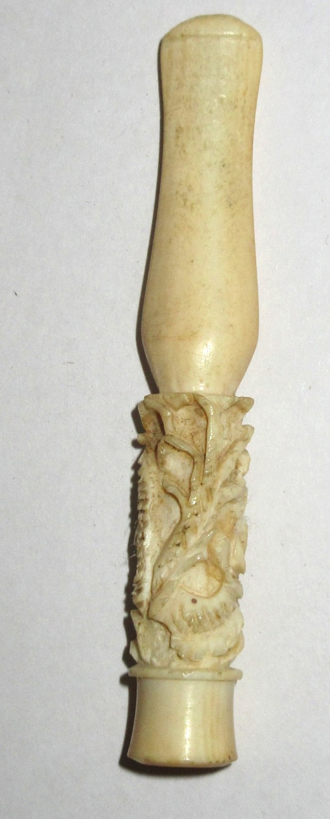 Vintage Asian Bovine bone Hand Carved Dragon Cigarette Holder