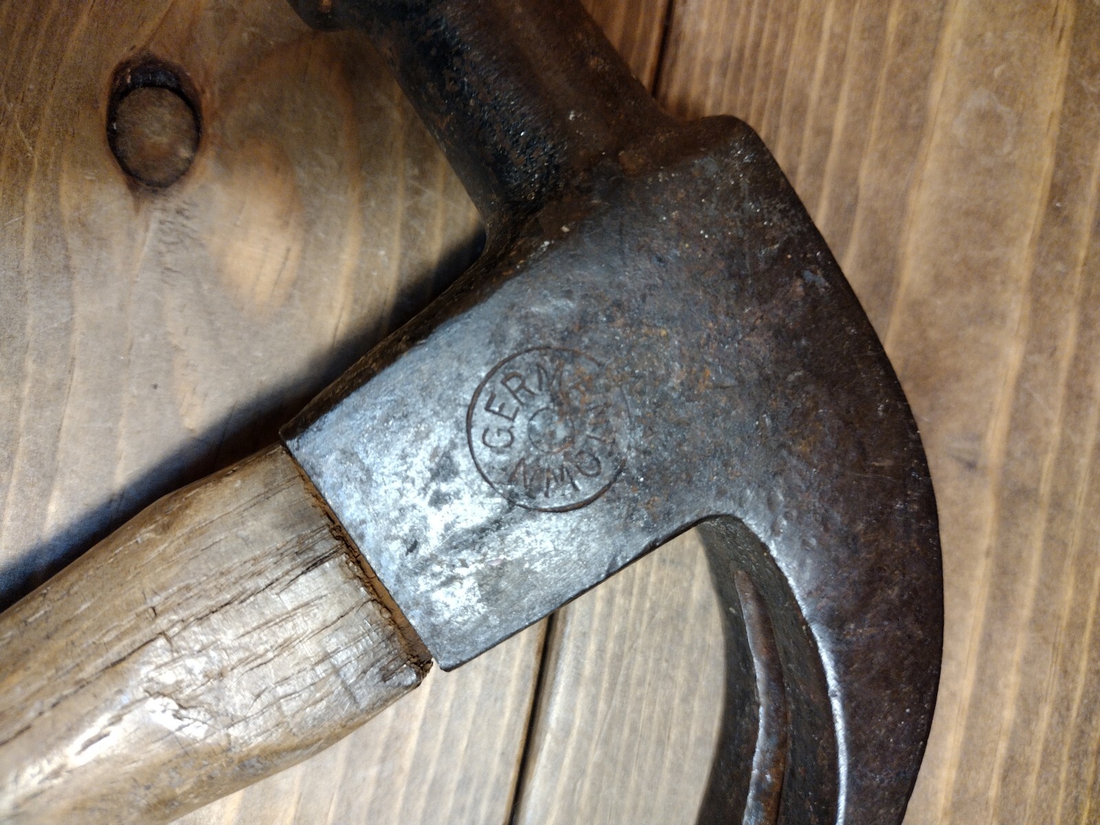 GERMANTOWN VINTAGE HAMMER