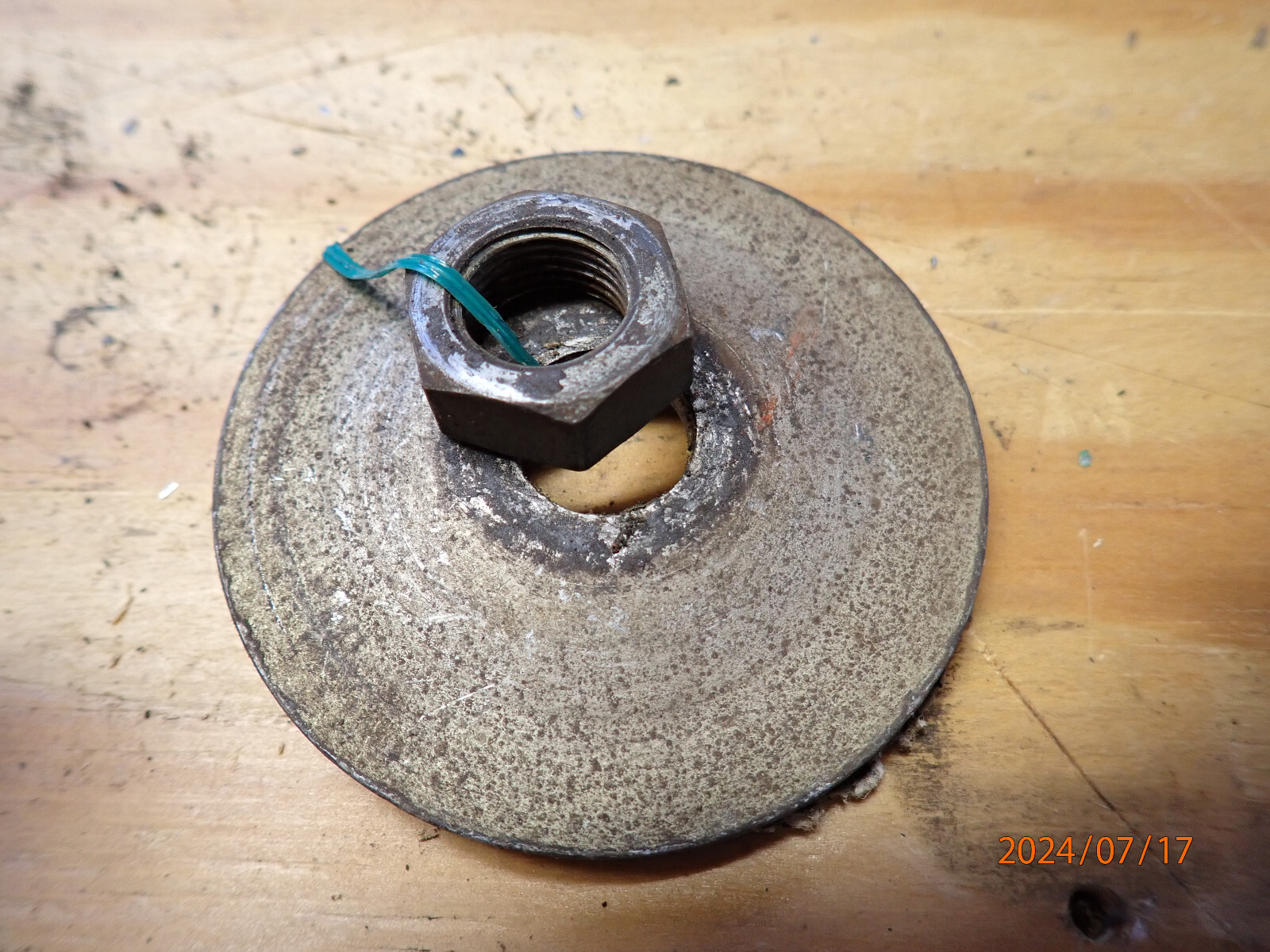 CRAFTSMAN 115.7575 BENCH GRINDER RIGHT SIDE ARBOR NUT AND FLANGE 5/8-18