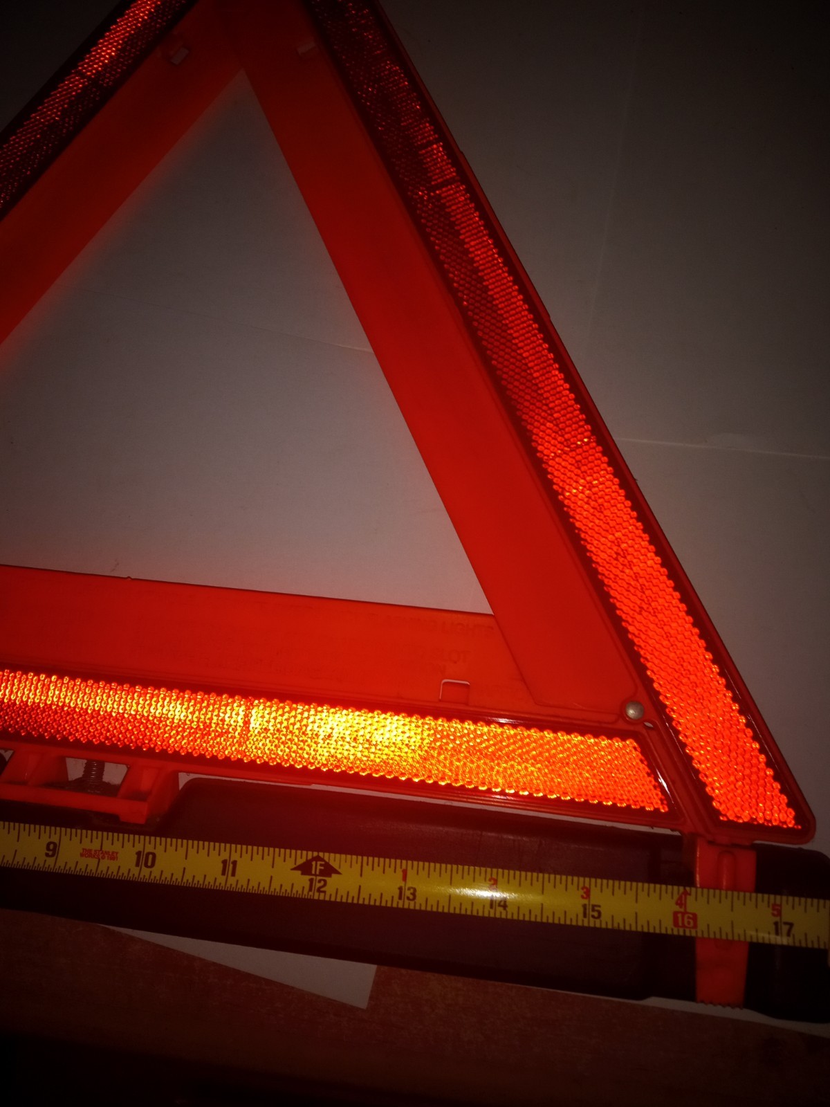 Fleetrite Trikit Heavy-duty Roadside Warning Triangle Flare Kit With Box
