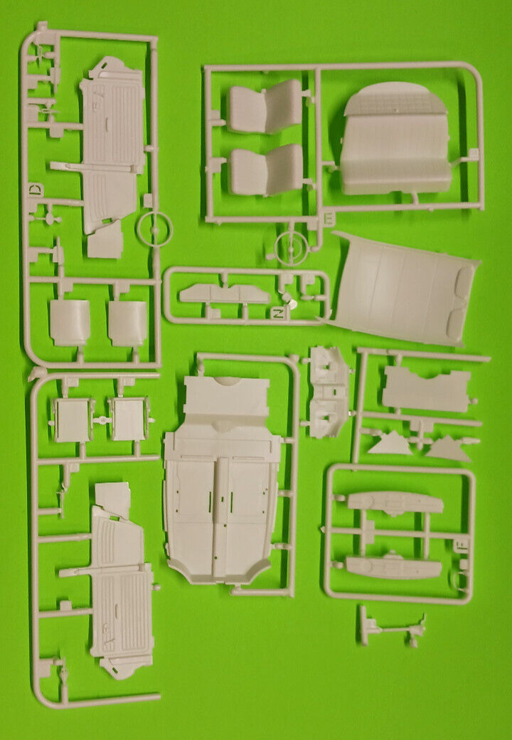 68 Bug Interior Seats 1968 Volkswagen Beetle VW 1/24 Tub Dash Steering Wheel