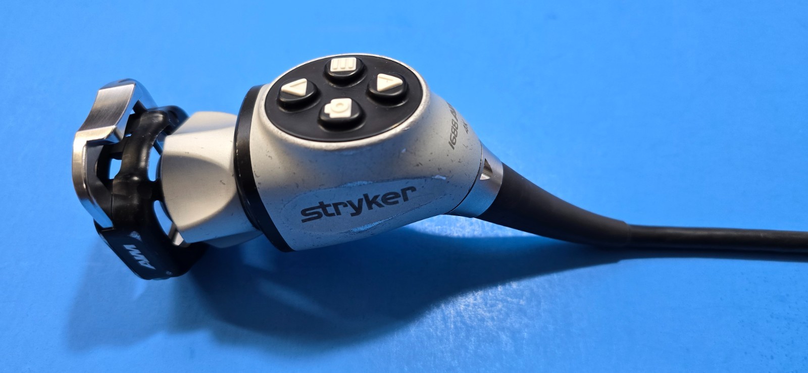 Stryker 1688 AIM 4K Camera Head with Integrated Coupler