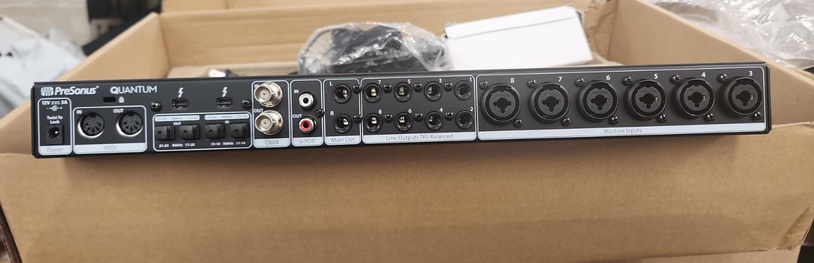 Open box Presonus Quantum 26X32 Thunderbolt Audio Interface Power Cable