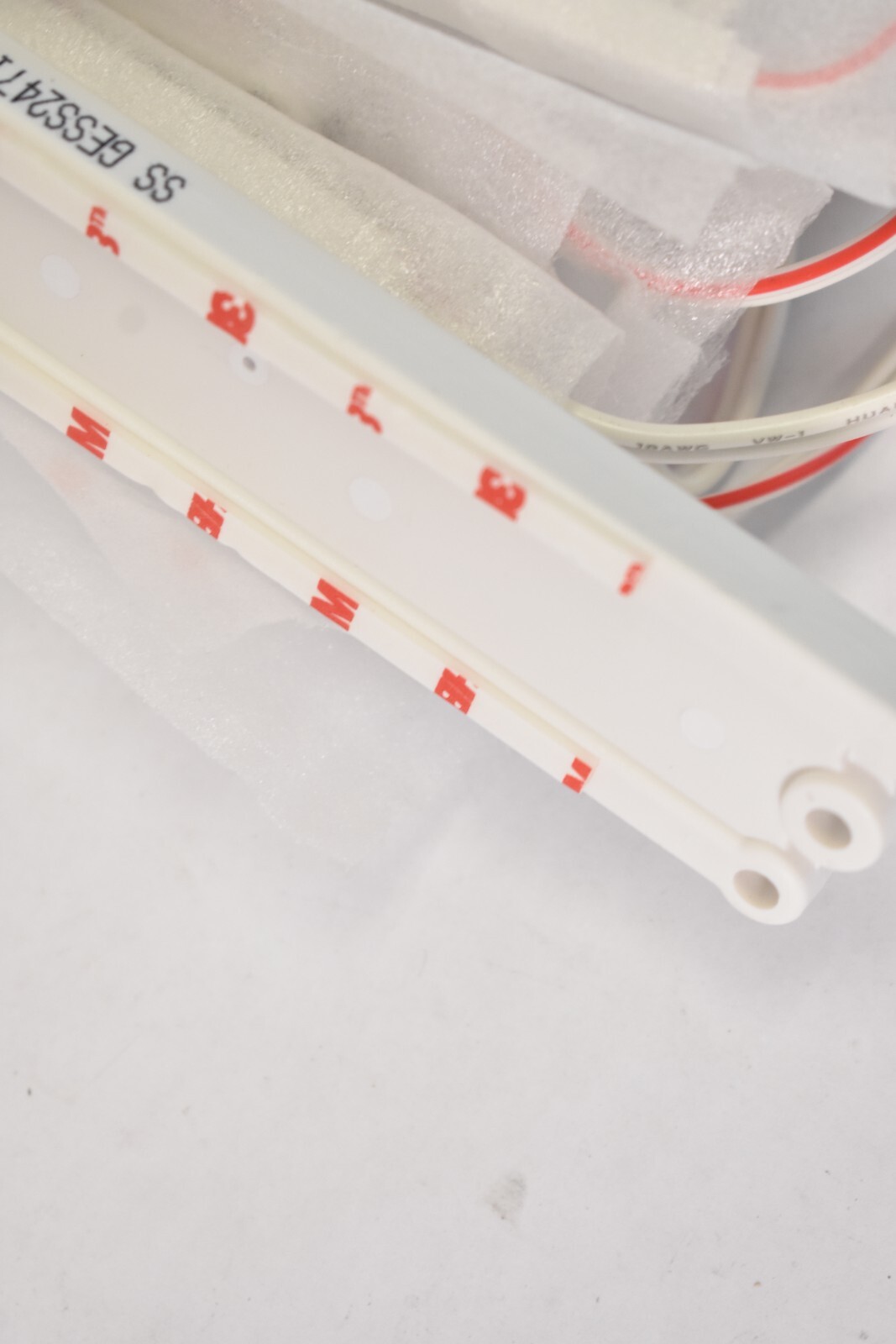 GE Tetra Powerstrip White 7 LED Module 16 Modules GESS2471-2 24V 105mA
