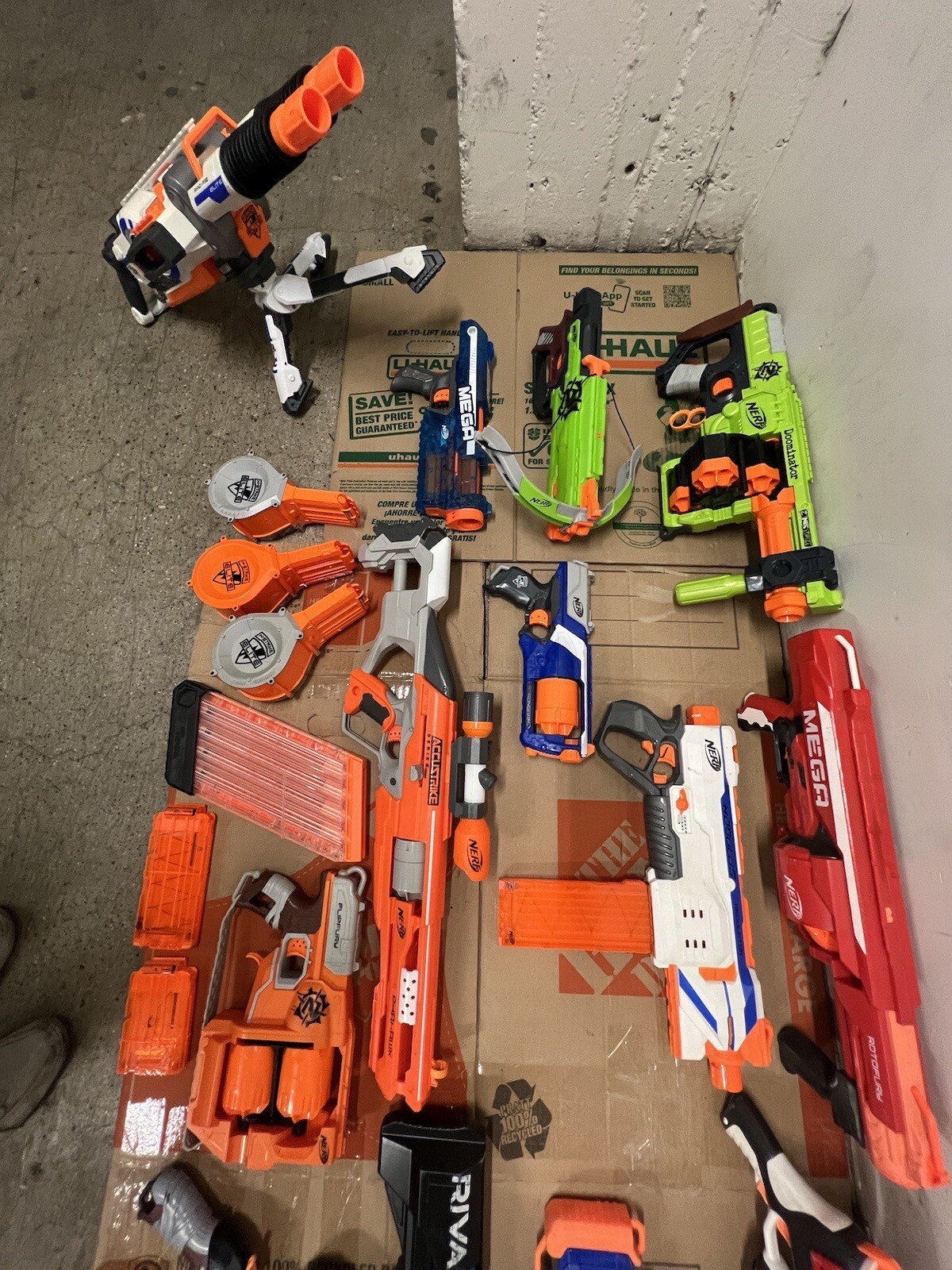 Huge Lot of Nerf Guns