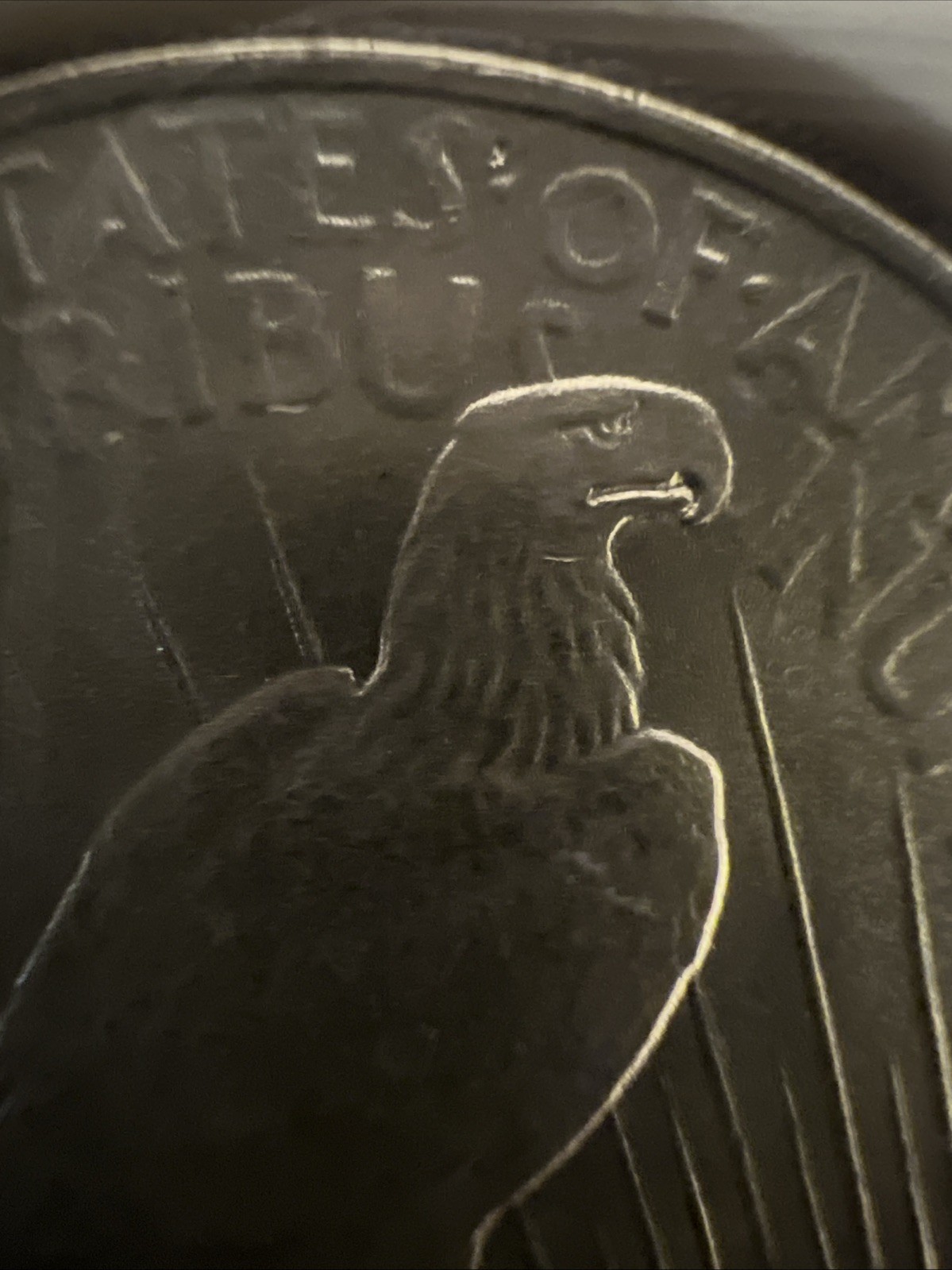 1922-P PEACE SILVER DOLLAR