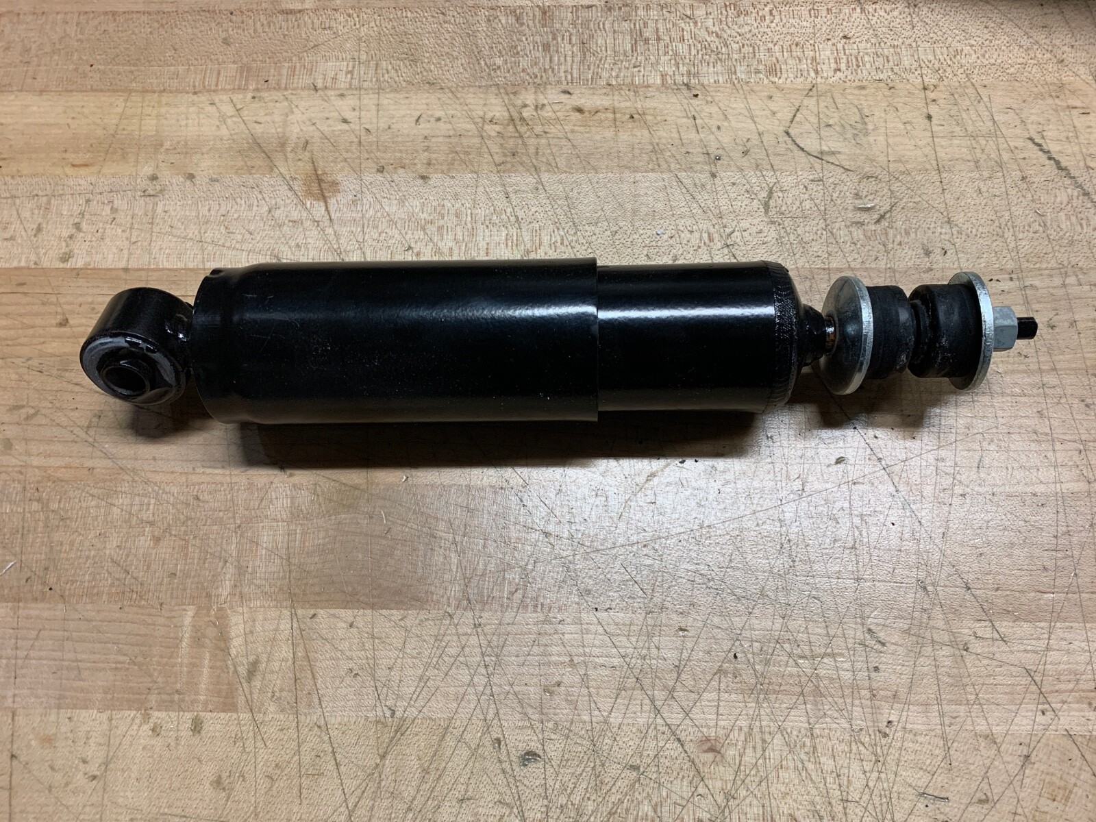 FREIGHTLINER SHOCK ABSORBER CAB MOUNT 18-60773-000 SUSPENSION