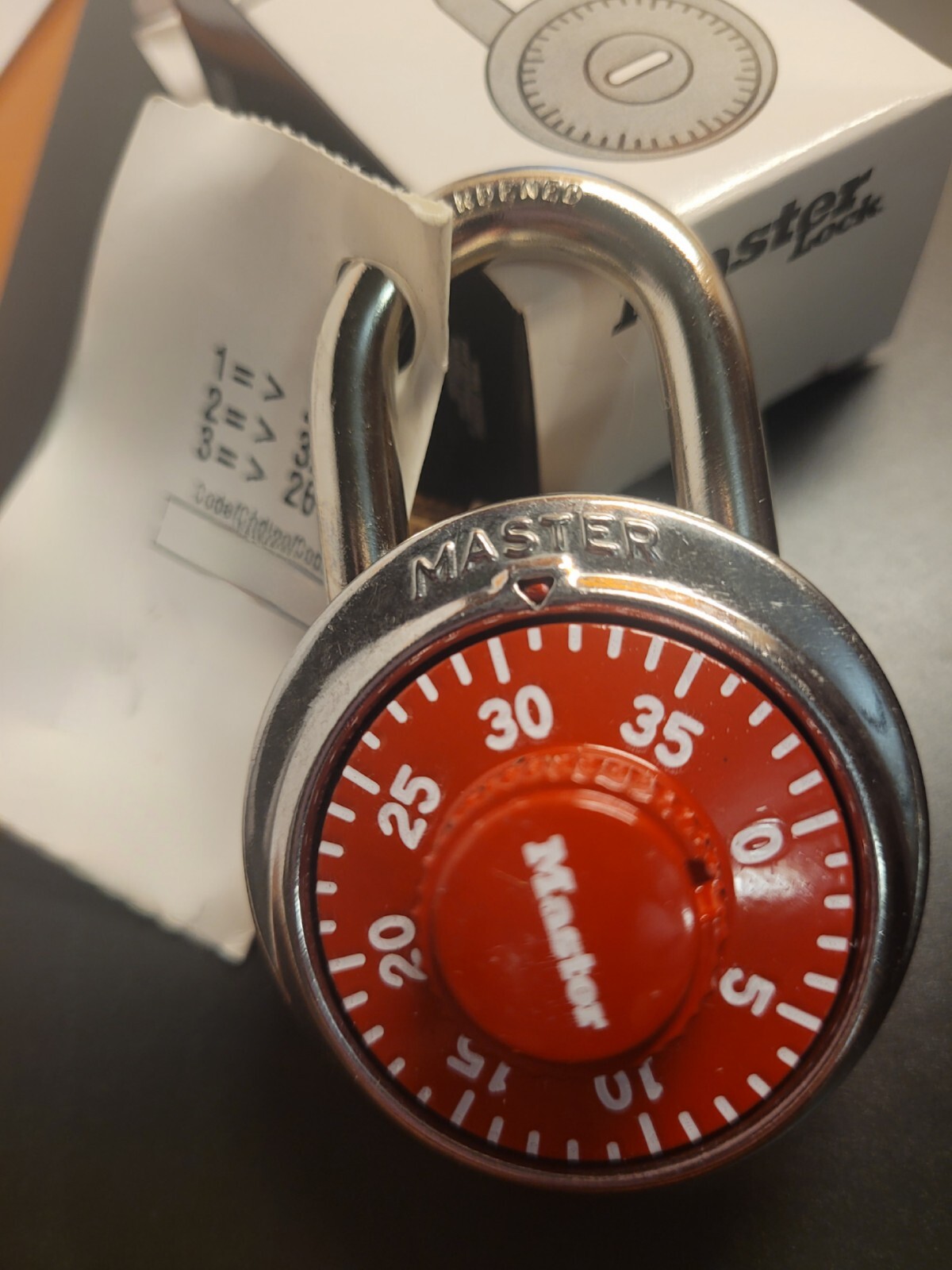 NEW Master Lock 1525 V617 Combination Lock RED Dial w/combination