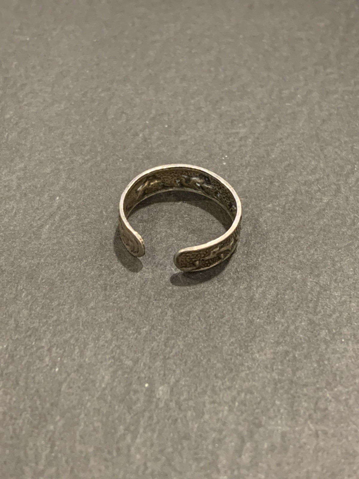 Sterling Silver Dolphin Toe Ring Size 4.5