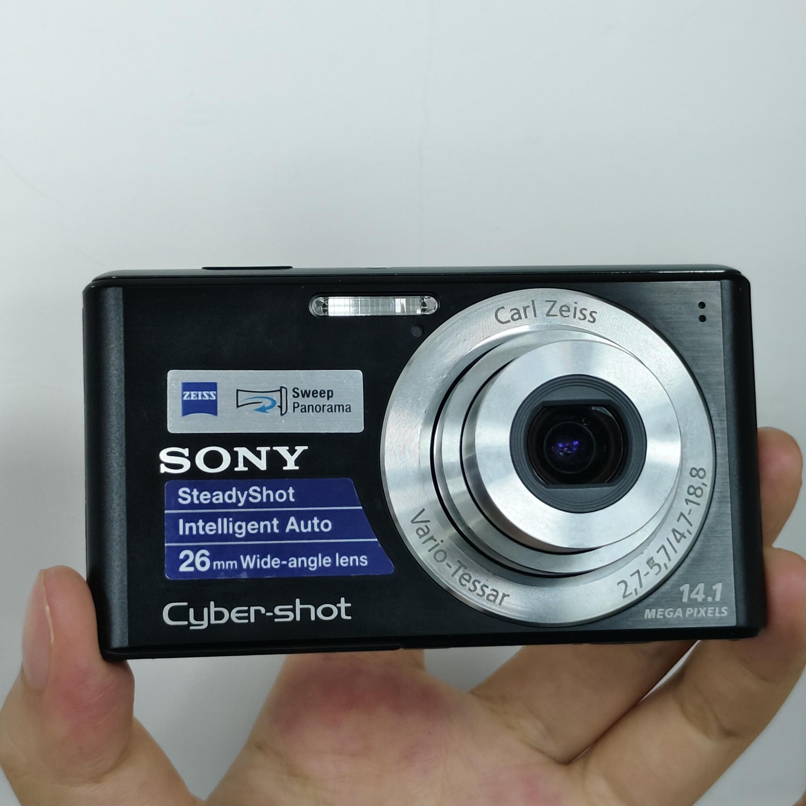 SONY Cyber Shot DSC-W530 Black Compact Digital Camera 14.1MP English Language
