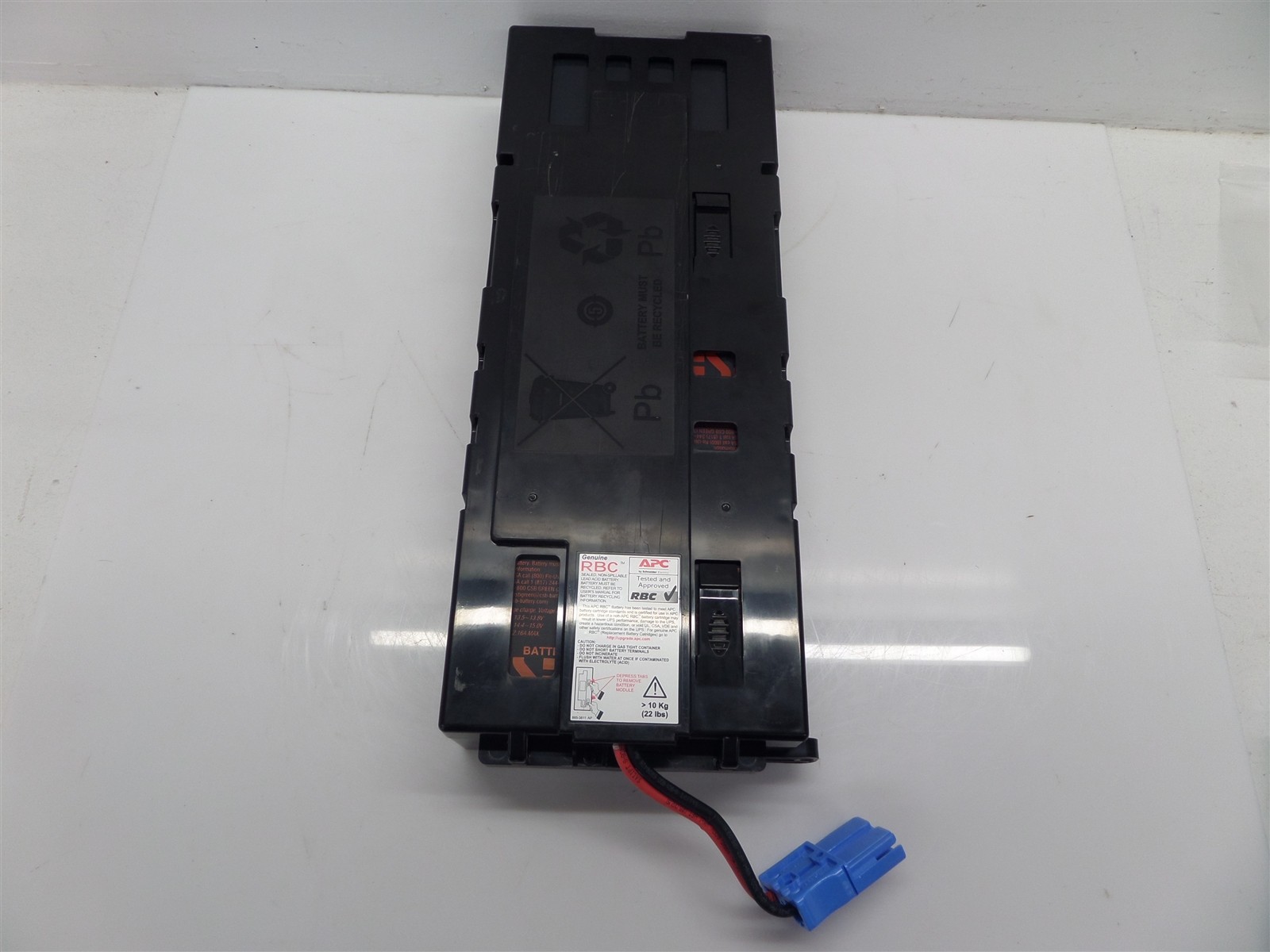 APC 0M-9989-002 RBC SMX48RMBP2U Battery Cartridge w/ Working Batteries