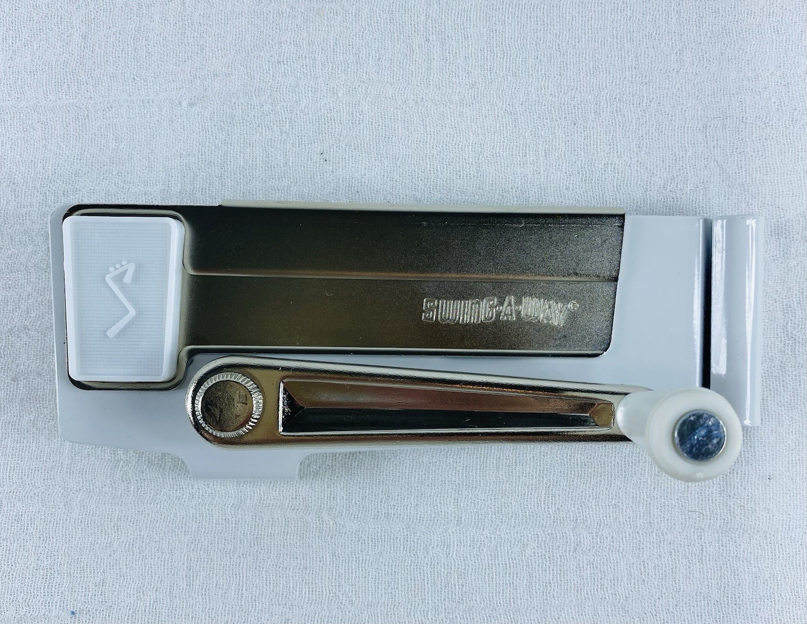 Swing-A-Way Vintage Wall Mount Handy Can Opener- White - No Mounting Bracket EB2