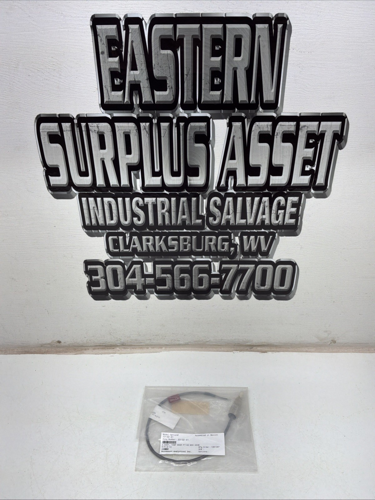 Rosemount Analytical Inc. Temperature Sensor Assembly PT100 MOD320B 23132-01 NEW