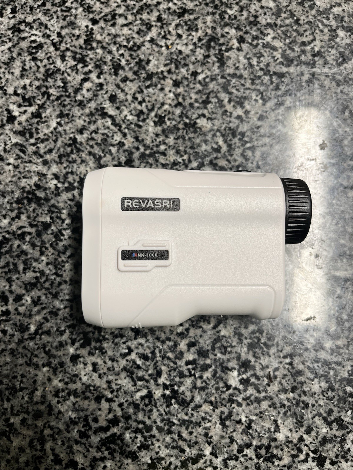 REVASRI NK-1000 Golf Rangefinder White Plastic for Golf with Carrying Case Set