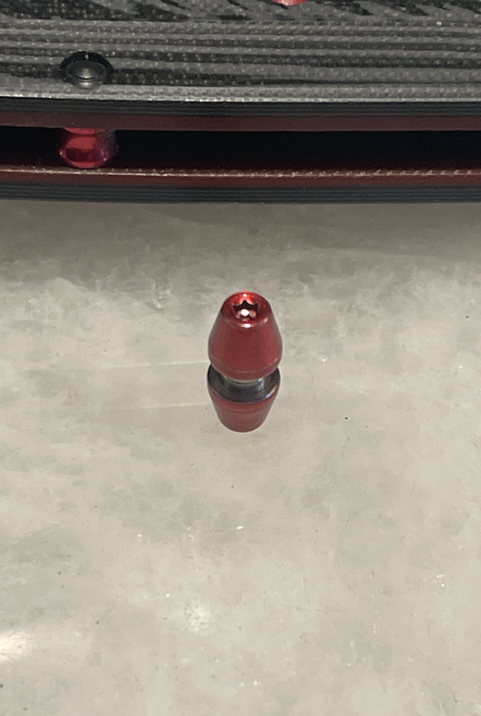 Translucent Red T8 Thumb Stud For Benchmade Freek 560-1 Super Freek Knife