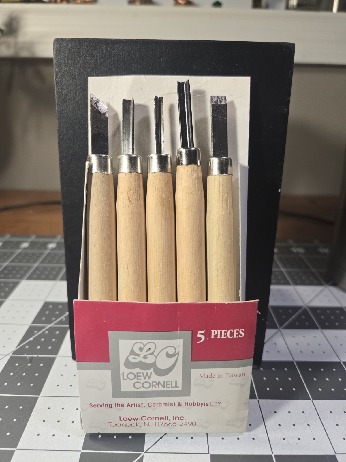 Loew Cornell Set of Five Woodcarving Knives 1228D No Pouch. NOB