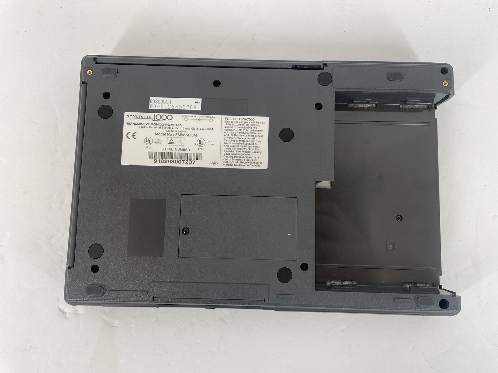 READ Fujitsu Stylistic 1000 FMW2430M Tablet PC UNTESTED