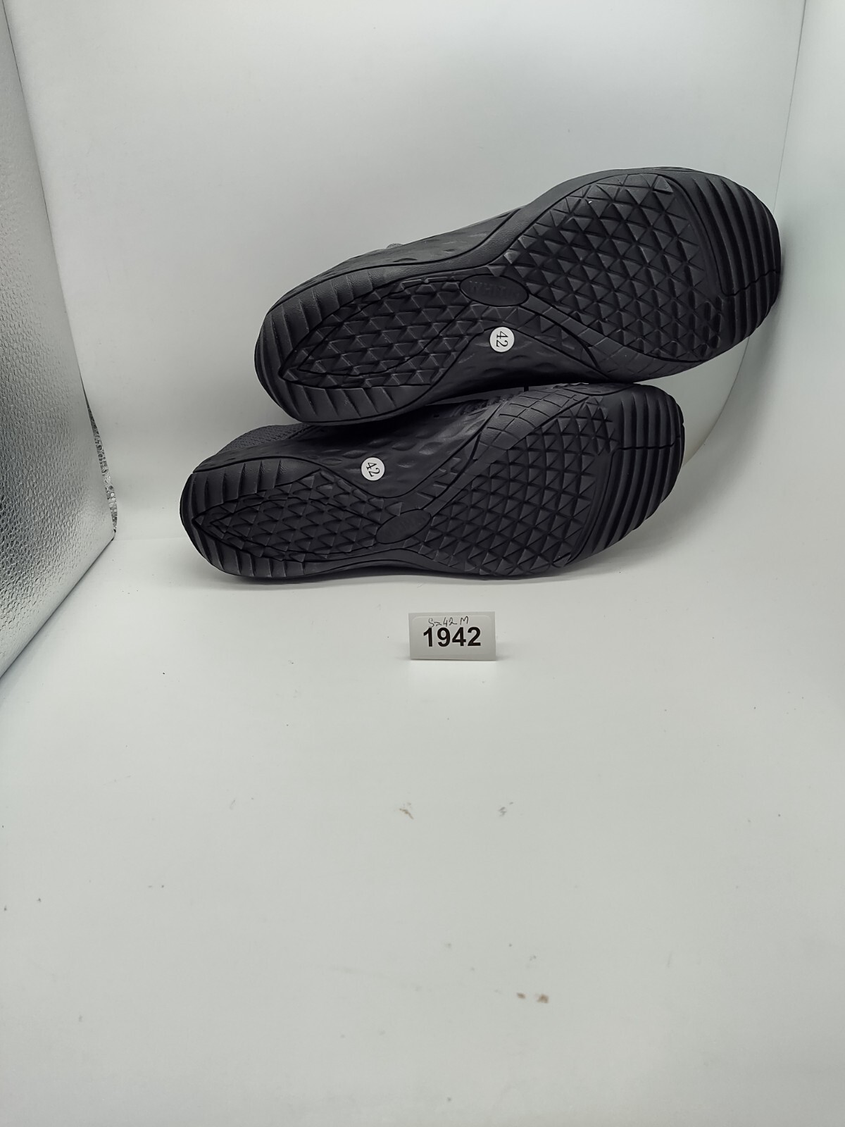 WHITIN Men's Zero Drop Sole Wide Barefoot Sneakers Gray/Black Size 9 #1942