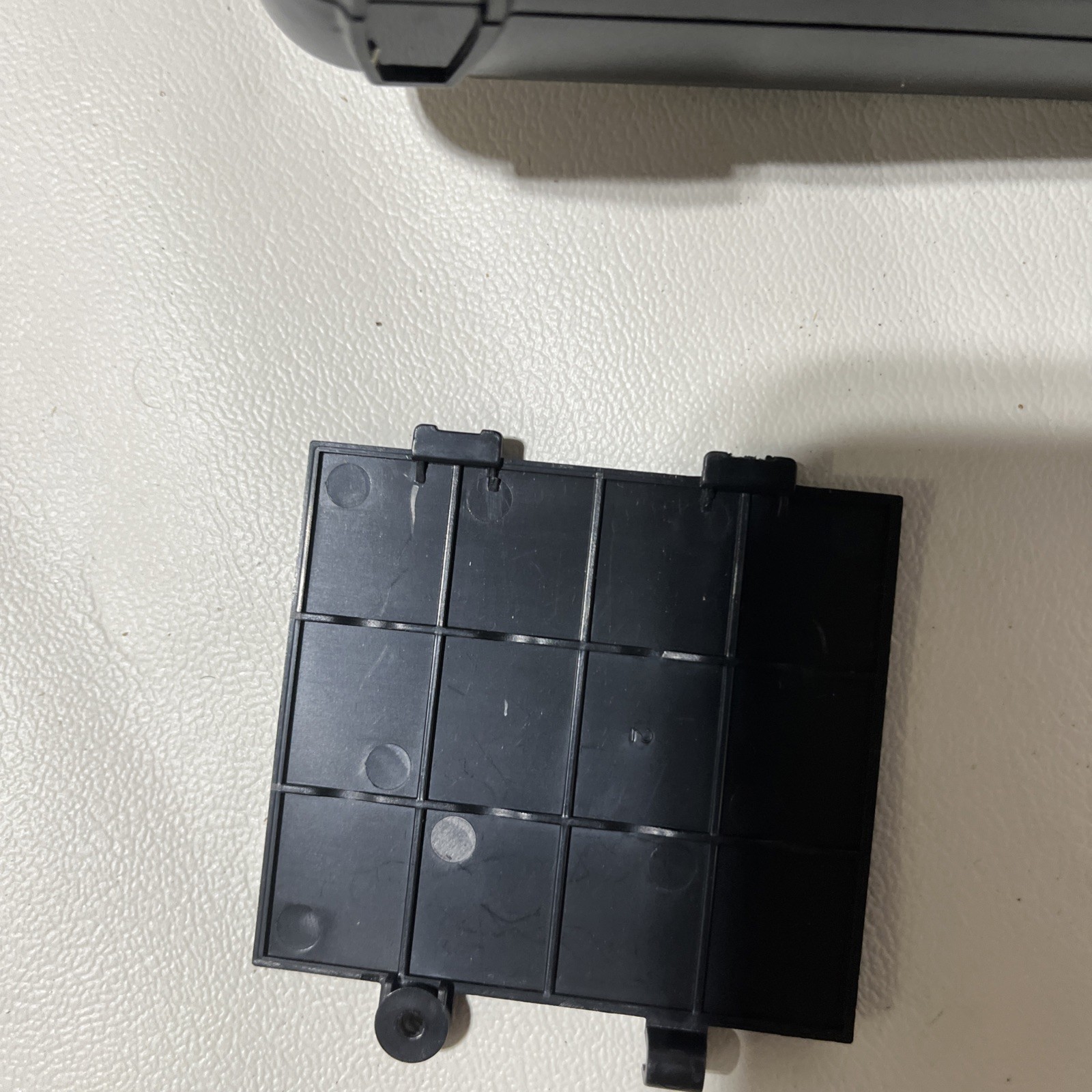 Syma Drone Remote Control Controller 2.4 G Comes On But Untested A10