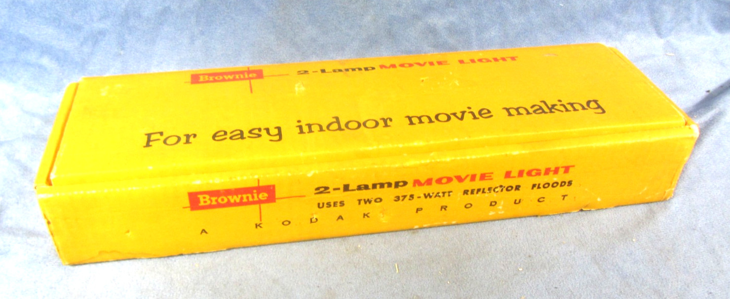 Vintage Kodak 790 Brownie 2-Lamp Movie Photo Light Bar w/ Handle & Original Box