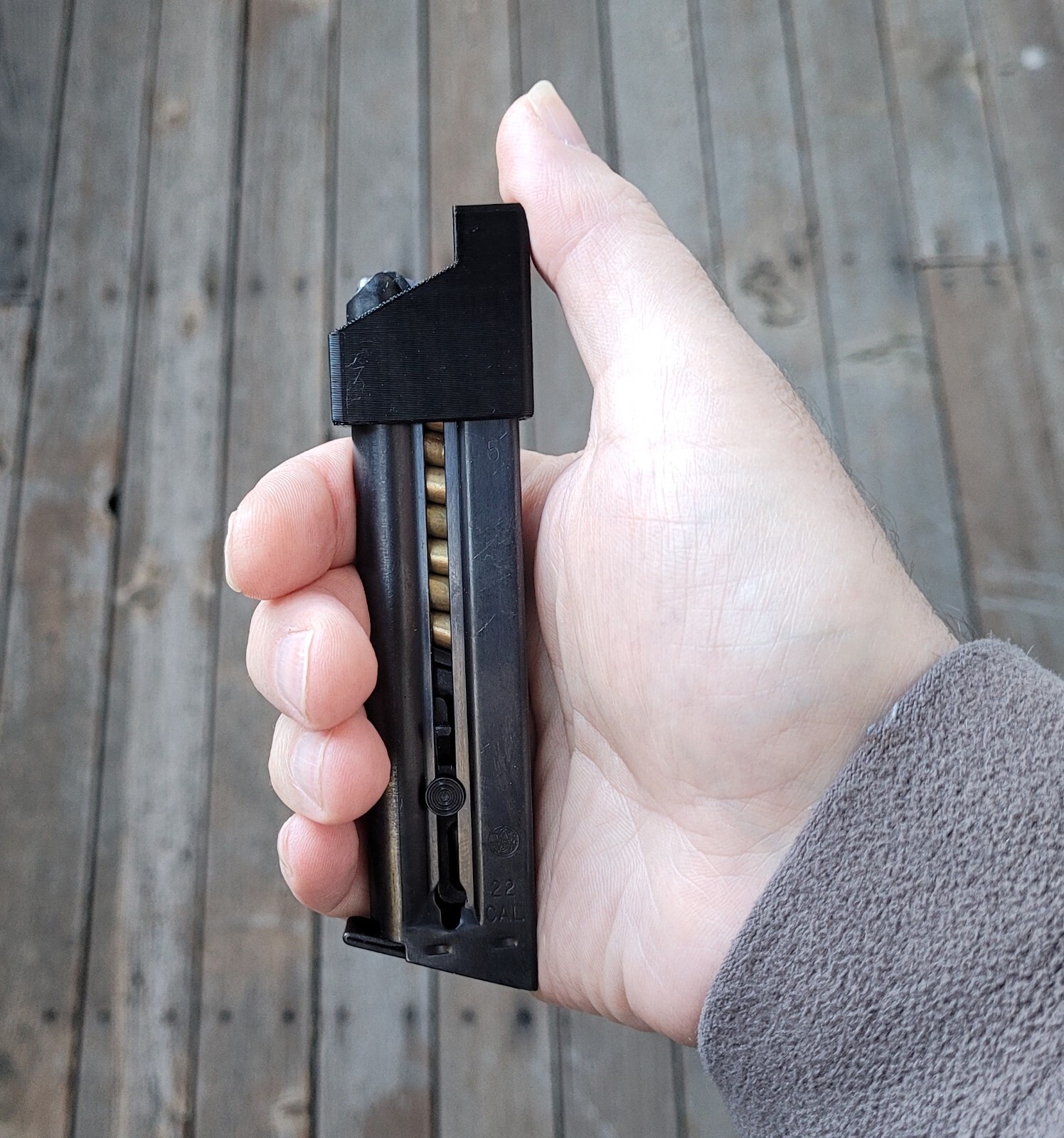 Thumb Saver magazine  Loader for S&W 41, 422, 622, 2206   Magazine .22 LR