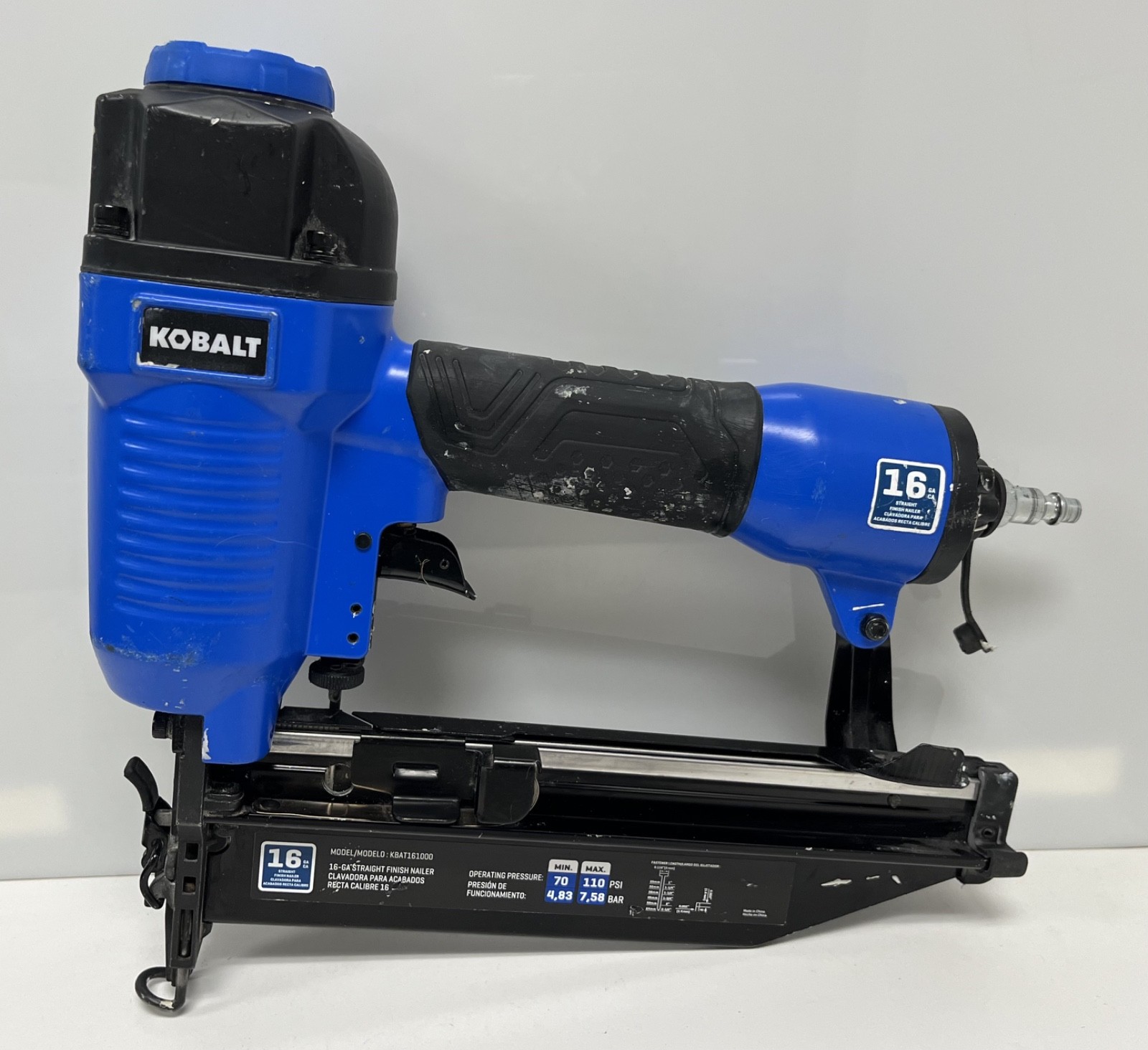 Kobalt KBAT161002 Pneumatic Pin Nailer 1 Inch 23 Gauge