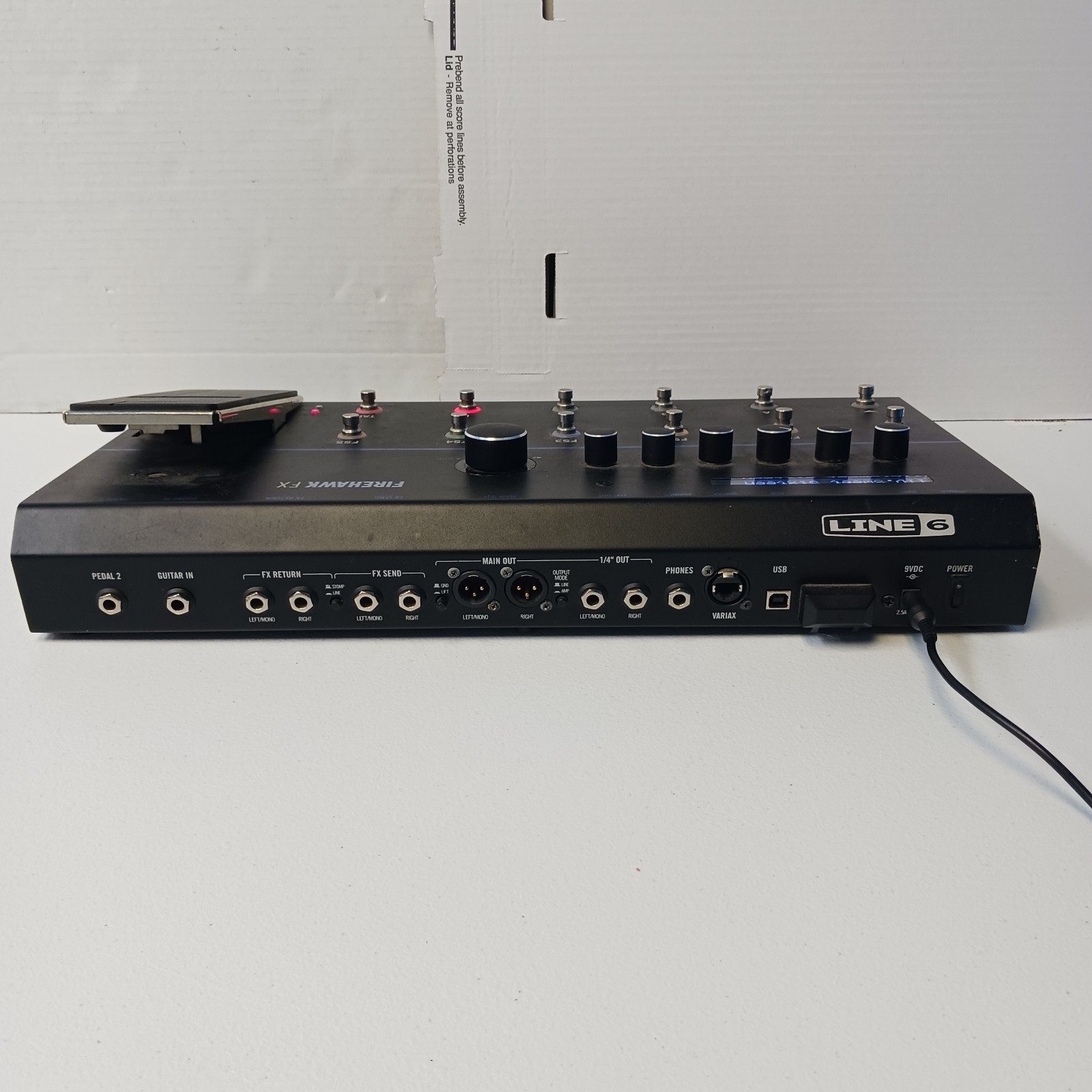 LINE 6 FIREHAWK FX MULTI EFFECTS GUITAR FLOOR PEDAL DIGITAL PROCESSOR TESTED