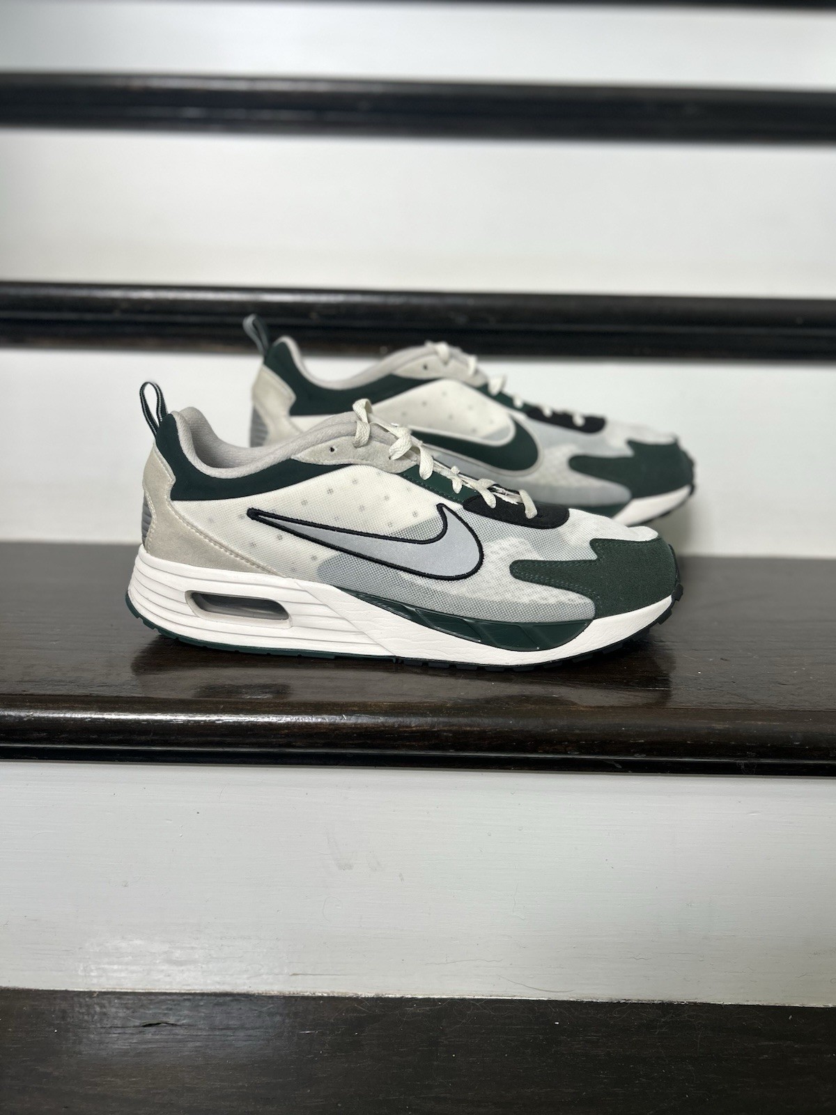 Nike Air Max Solo Men's 11.5 Michigan State NCAA Pack Shoes FZ4836-001