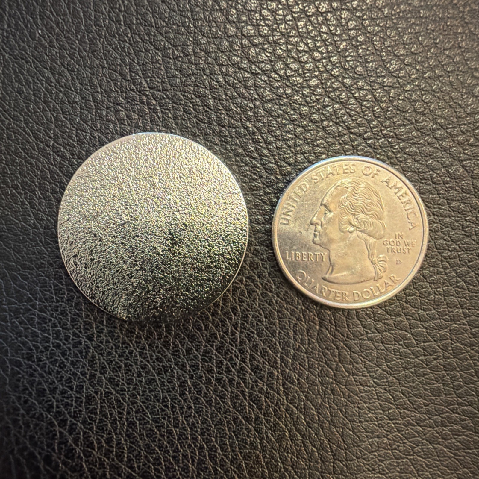 GOLF BALL MARKER - YELLOW CIRCLE T