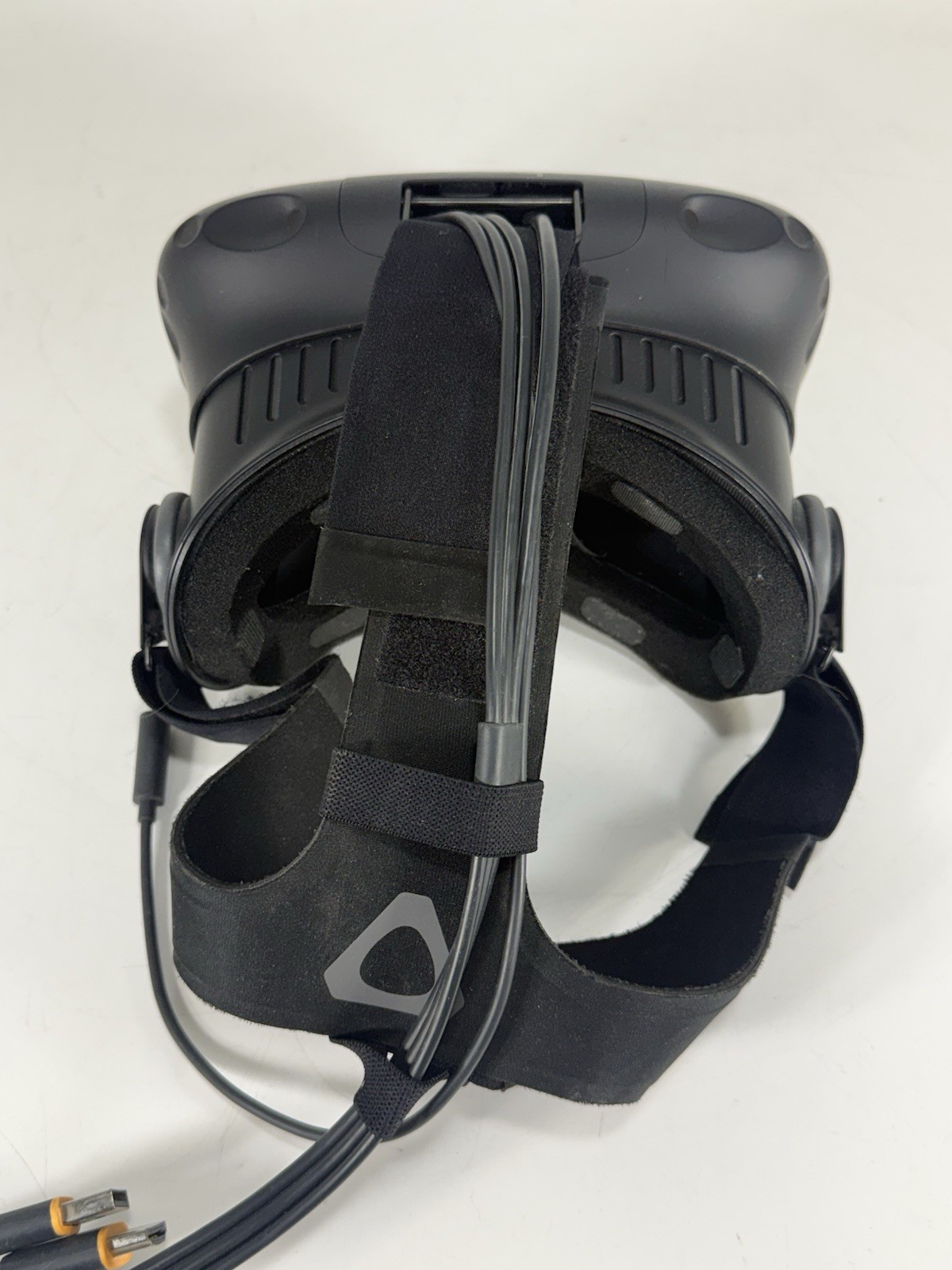 HTC Vive Pre VR Headset With Link Box and Cables - Developer Kit Version