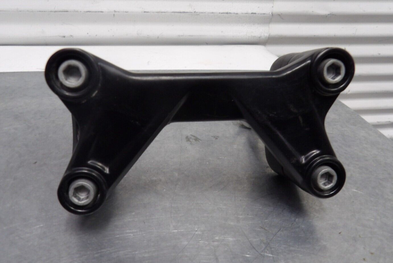 22 CF Moto 650 NK handlebar clamp / riser assembly 6NQV-100003-2600-0BY