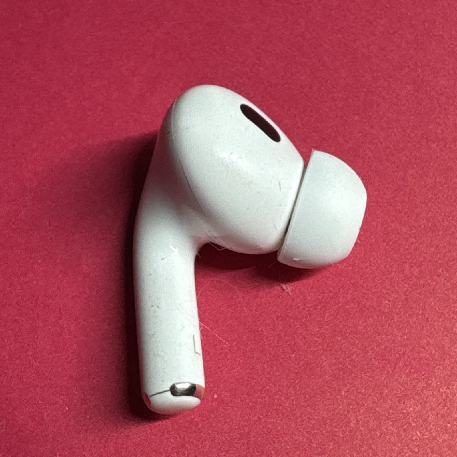 Apple AirPods Pro 2 (2nd Gen) Replacement A3048- Left Side only - Very Good
