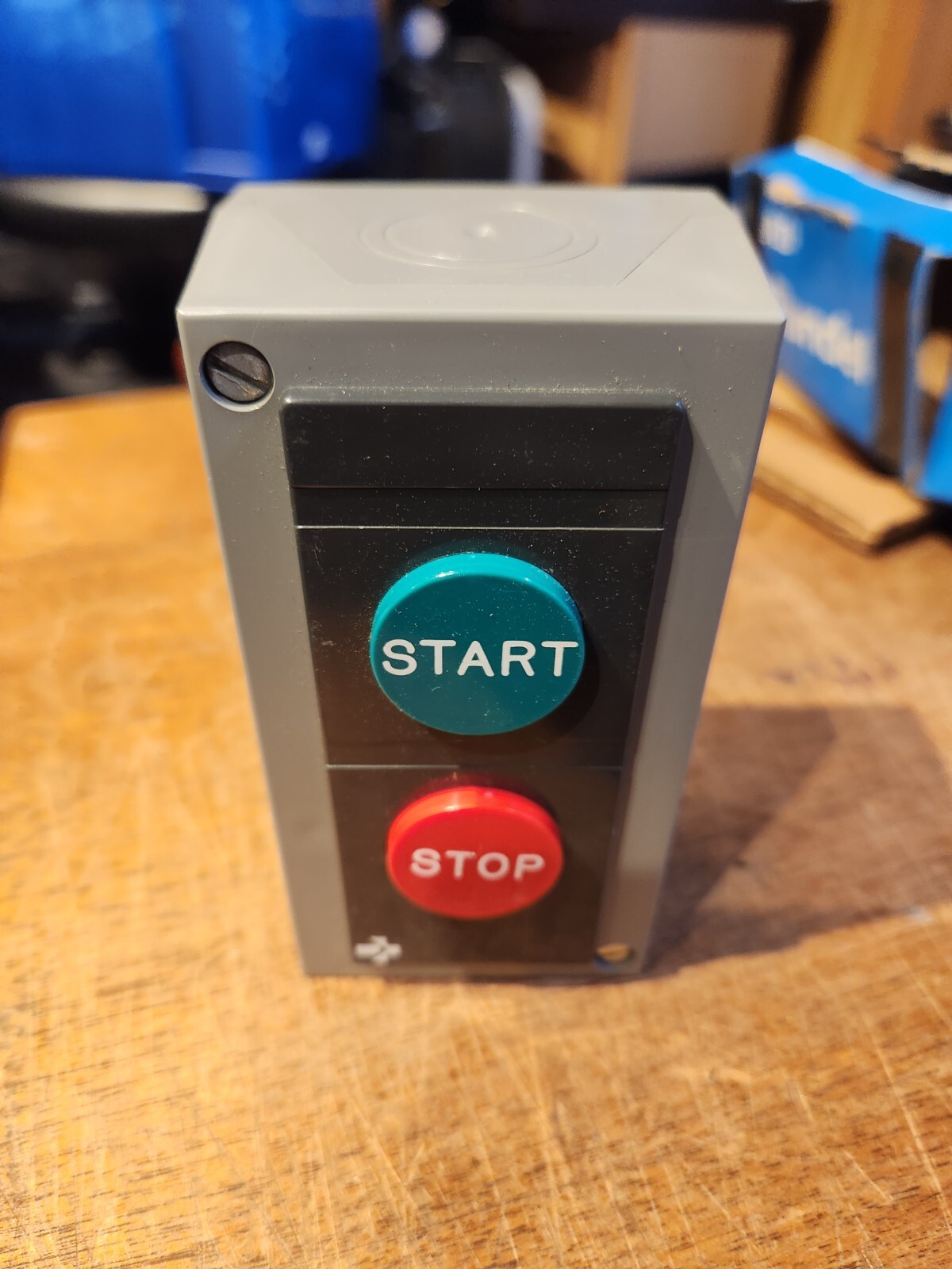 NEW OLD STOCK Gould Start - Stop Switch H12K19S   SHIPS FREE