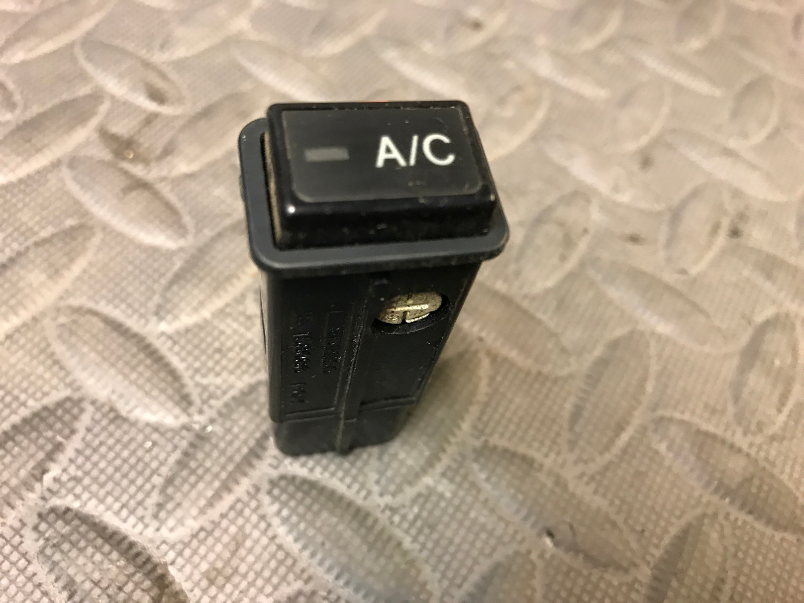 Toyota Truck 4Runner Surf Tacoma Rav4 T100 AC ON OFF SWITCH button 1989-2000 97