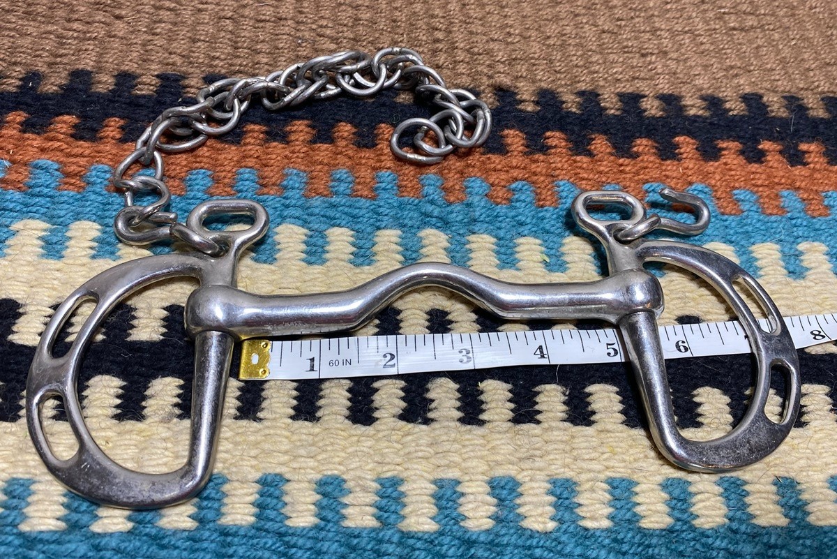 Horse BIT - Kimberwick Low Port w/ Chain Included